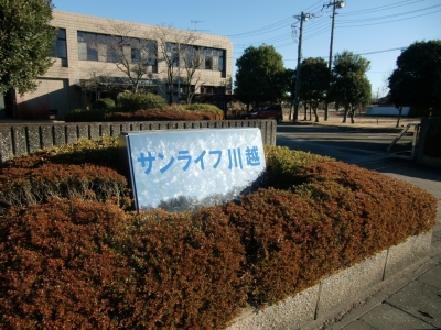 jC[W